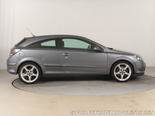 Opel Astra Sport 2.0 Turbo 2006