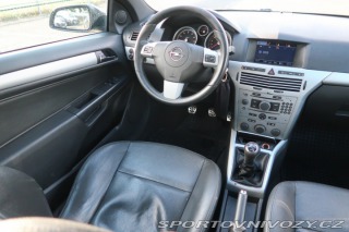 Opel Astra Sport 2.0 Turbo 2006