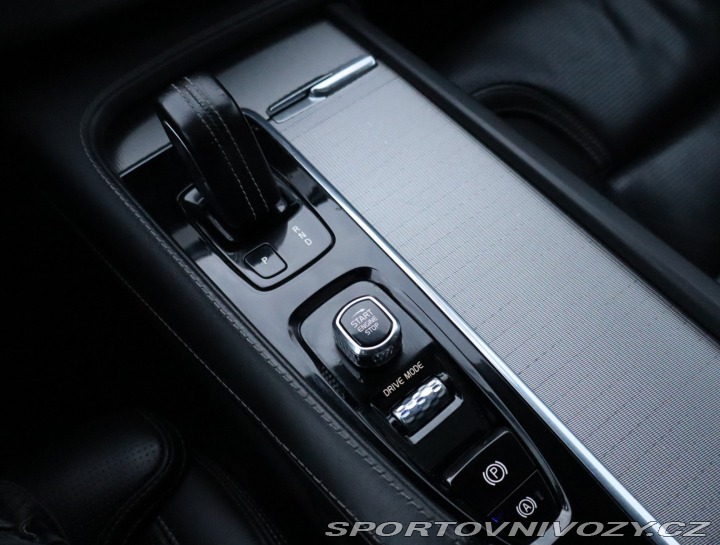 Volvo Ostatní modely XC90 R-Design B5 AWD Polestar 2020