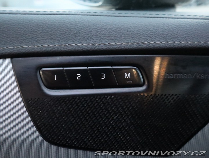 Volvo Ostatní modely XC90 R-Design B5 AWD Polestar 2020