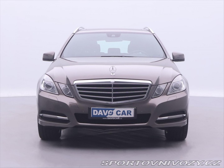Mercedes-Benz E 3,5 350 4MATIC 200kW Avan 2010