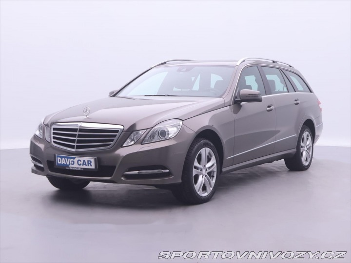 Mercedes-Benz E 3,5 350 4MATIC 200kW Avan 2010