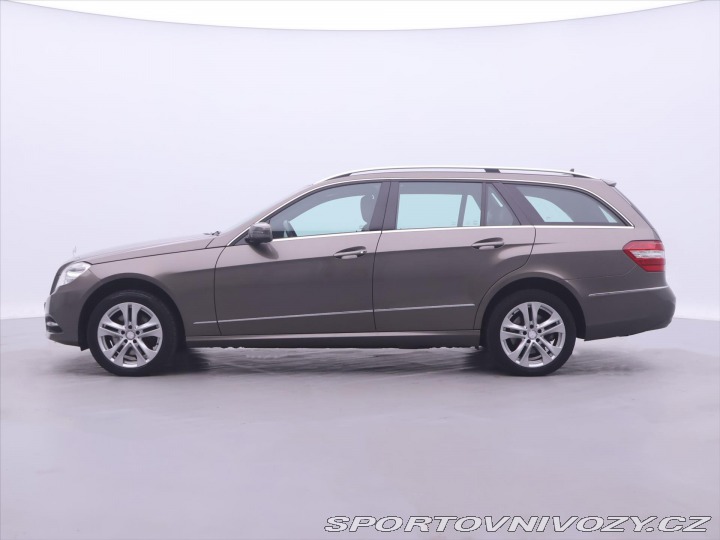 Mercedes-Benz E 3,5 350 4MATIC 200kW Avan 2010