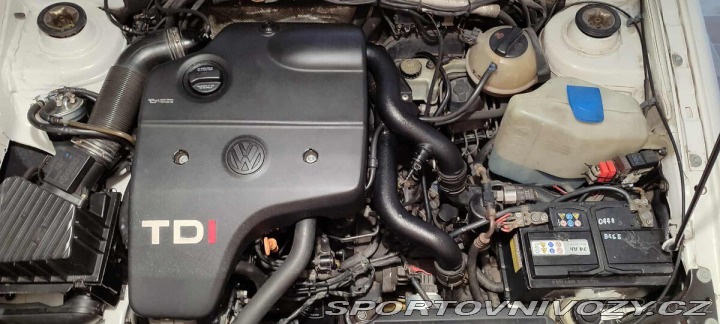 Volkswagen Ostatní modely Passat 1,9 TDI 66kw 1995