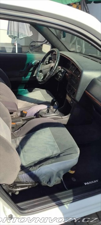 Volkswagen Ostatní modely Passat 1,9 TDI 66kw 1995