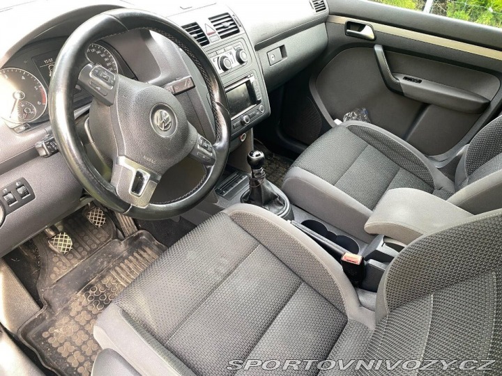 Volkswagen Ostatní modely Touran 2,0 manuál, TDi 103 kW, 2011