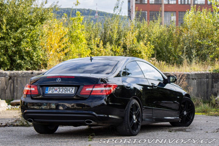 Mercedes-Benz E Kupé  350 CDI Blue, 170kW 2009
