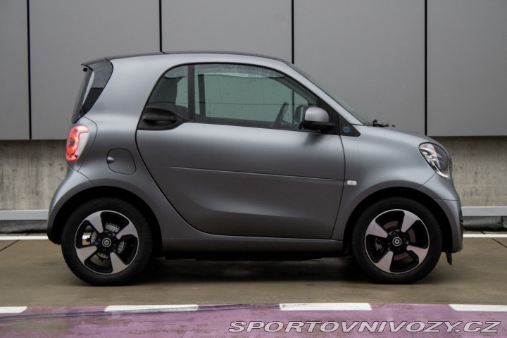 Smart Fortwo coupé 60 kW, automat, 20 2020
