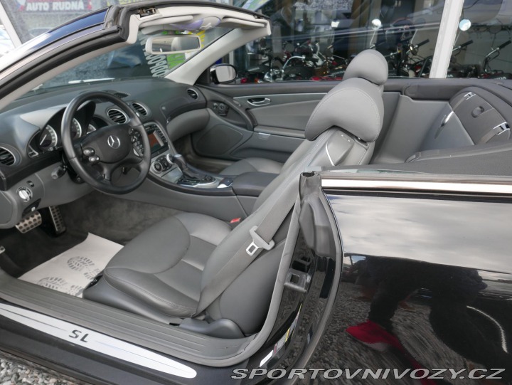 Mercedes-Benz SL 350 180kW Navi Automat 2003