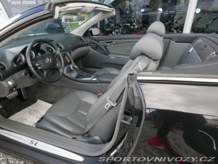 Mercedes-Benz SL 350 180kW Navi Automat 2003