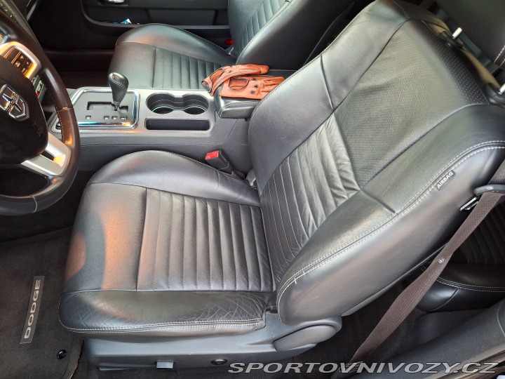 Dodge Challenger V8, 5.7l, R/T 2013