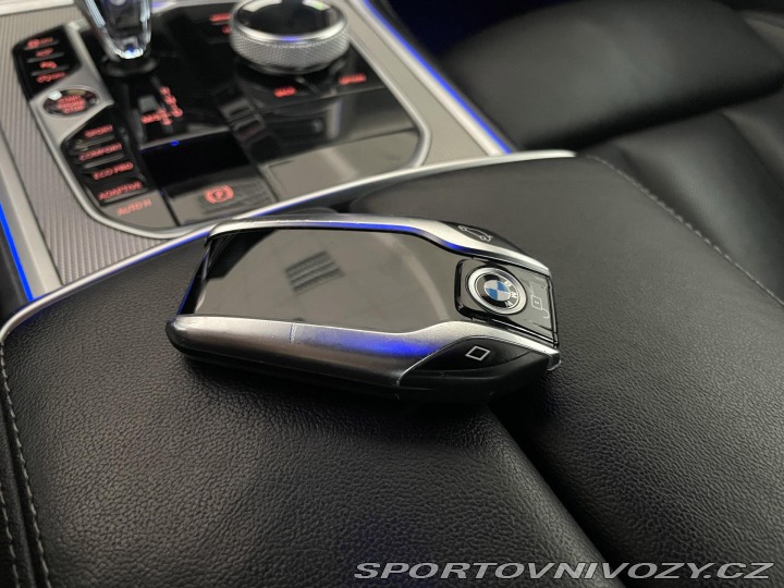 BMW 8 840d xDrive*M-SPORT*Laser 2020