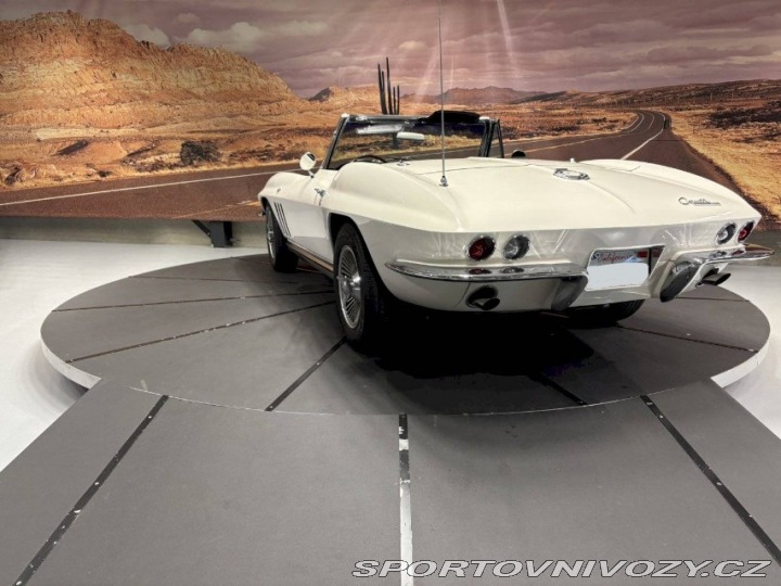 Ostatní značky Ostatní modely Chevrolet Corvette Convertible c2 1965