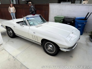 Ostatní značky Ostatní modely Chevrolet Corvette Convertible c2 1965