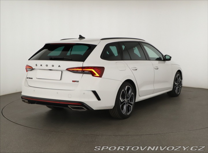 Škoda Octavia RS RS RS 2.0 TSI 2024