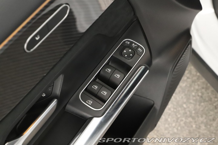 Mercedes-Benz Ostatní modely GLA AMG Line GLA 250 e 2021
