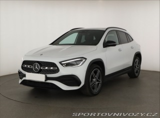 Mercedes-Benz Ostatní modely GLA AMG Line GLA 250 e 2021