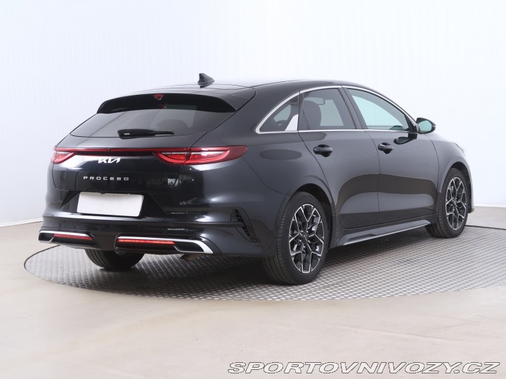 Kia ProCeed GT Line Plus 1.5 T-GDI 2022