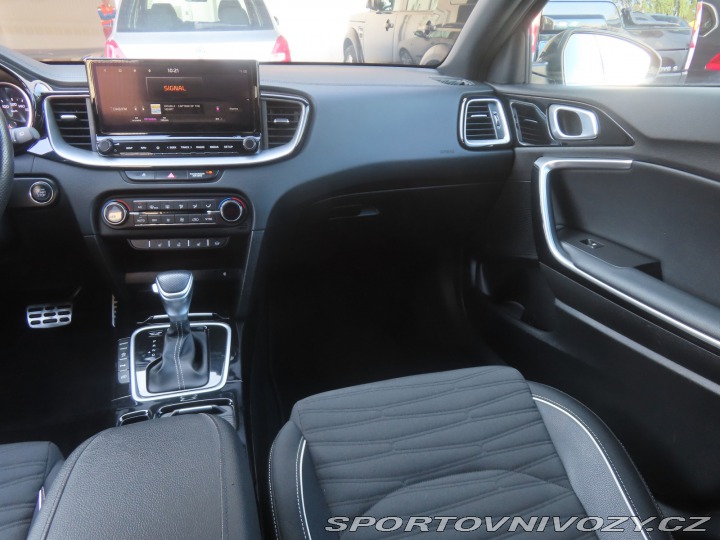 Kia ProCeed GT Line Plus 1.5 T-GDI 2022