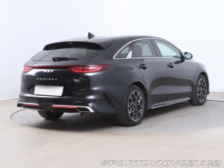 Kia ProCeed GT Line Plus 1.5 T-GDI 2022