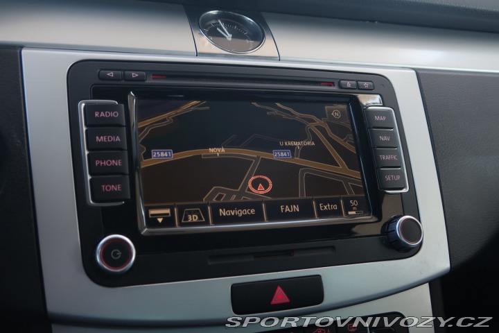Volkswagen Passat CC CC Comfortline 2.0 TDI 2011
