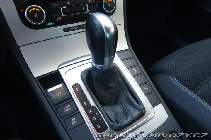 Volkswagen Passat CC CC Comfortline 2.0 TDI 2011