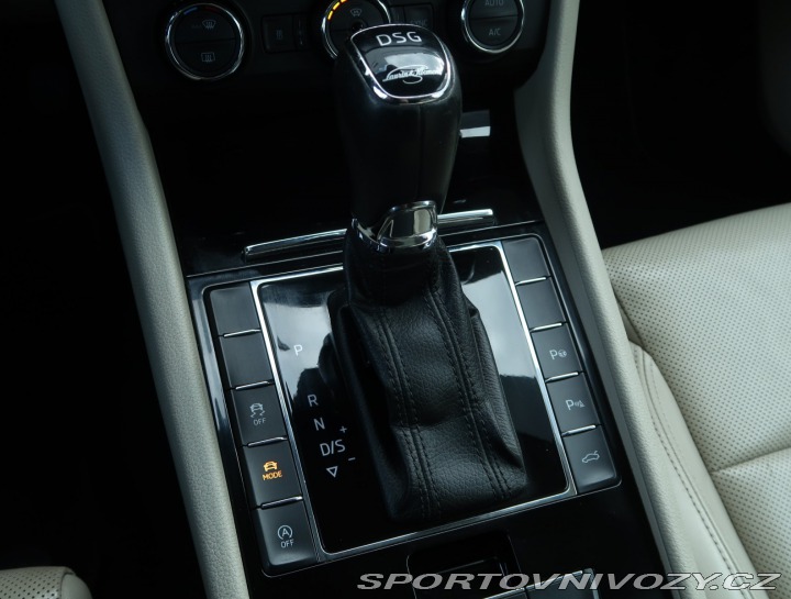 Škoda Superb Laurin&Klement 2.0 TS 2016