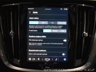 Volvo V60 2,0 T6 AWD Ultra Pano,Hea 2025