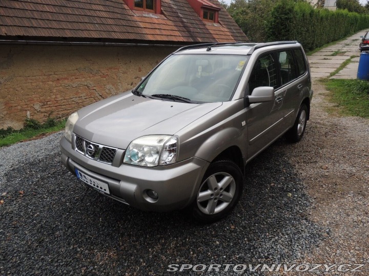 Nissan Ostatní modely X-Trail 2,5   T30 121kw rok 2004 2004