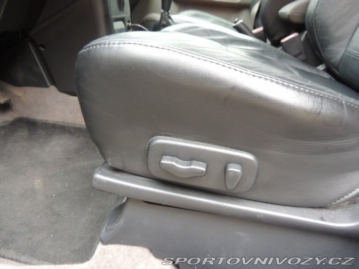Nissan Ostatní modely X-Trail 2,5 T30 121kw rok 2004 2004