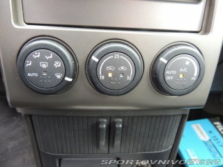 Nissan Ostatní modely X-Trail 2,5   T30 121kw rok 2004 2004