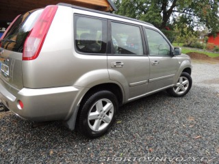 Nissan Ostatní modely X-Trail 2,5   T30 121kw rok 2004 2004