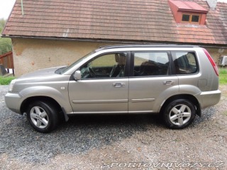 Nissan Ostatní modely X-Trail 2,5   T30 121kw rok 2004 2004