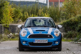Mini Cooper S  128kW / AJ NA SPLÁTKY 2006