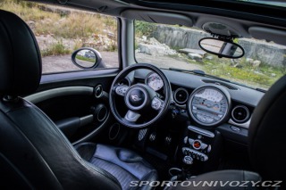 Mini Cooper S  128kW / AJ NA SPLÁTKY 2006