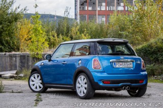 Mini Cooper S  128kW / AJ NA SPLÁTKY 2006