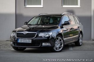 Škoda Superb Combi 2011