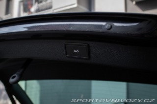 Škoda Superb Combi 2011