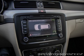 Škoda Superb Combi 2011