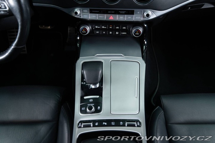 Kia Stinger 2.2 CRDI GT Line 4WD A/T 2019