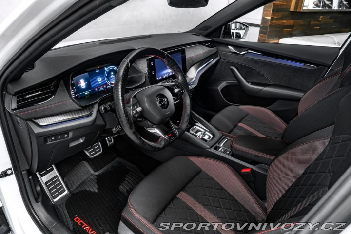 Škoda Octavia RS Combi RS 180kW DSG 2023