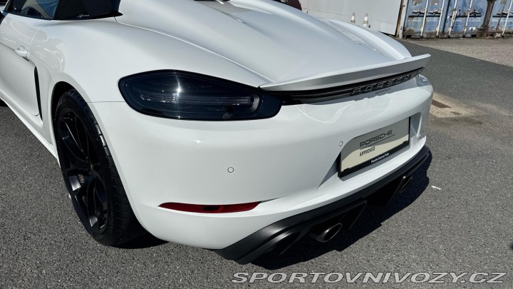 Porsche Boxster Spyder 2020