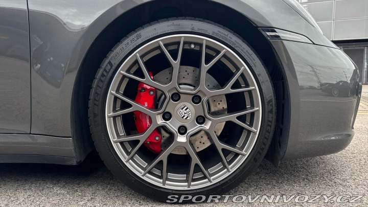 Porsche 911 Carrera 4S 2019