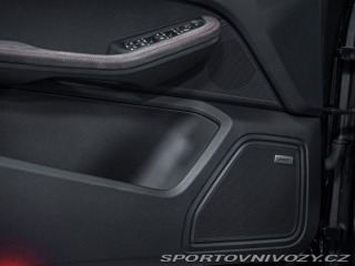 Porsche Macan GTS 2024