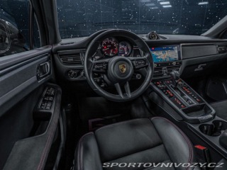 Porsche Macan GTS 2024