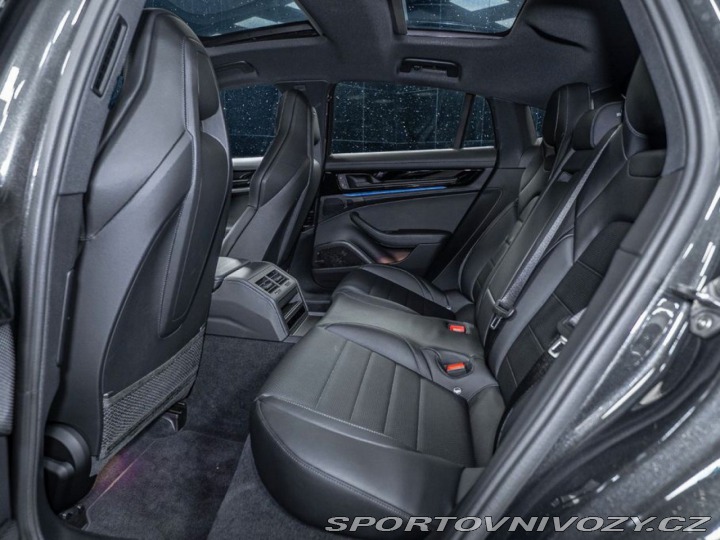 Porsche Panamera 4S E-hybrid 2024