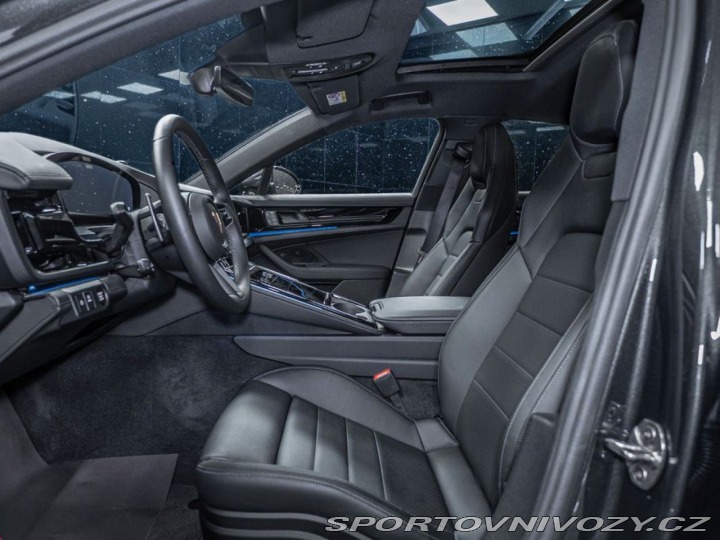 Porsche Panamera 4S E-hybrid 2024