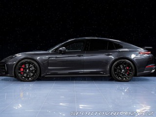 Porsche Panamera 4S E-hybrid 2024