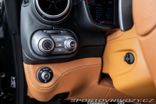 Ferrari Portofino M Karbon/JBL/LED/360 2023