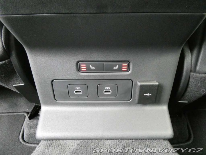 Ostatní značky Ostatní modely Land Rover Range Rover Velar 2,0 S P400e 4x4 aut. 2025